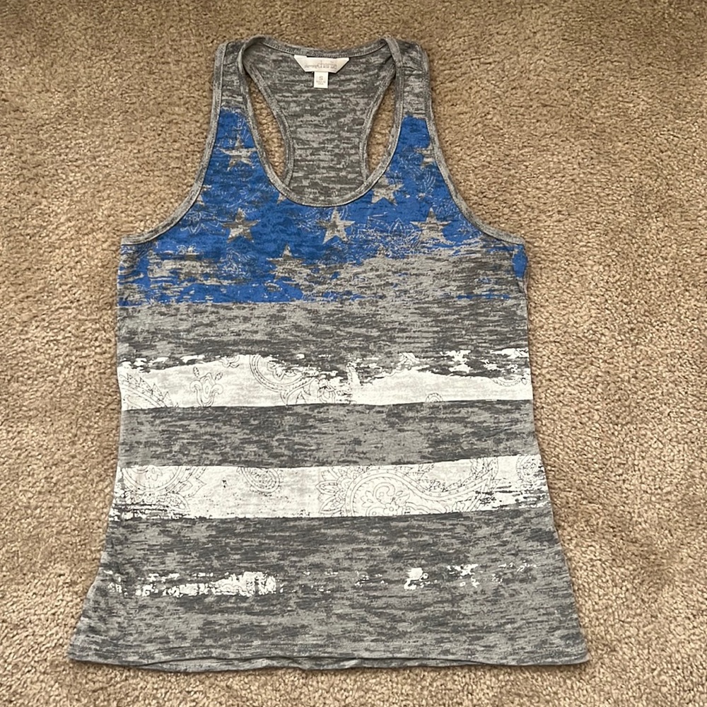 Charming Charlie Blue/white/gray stars & stripes razorback tank Sz S